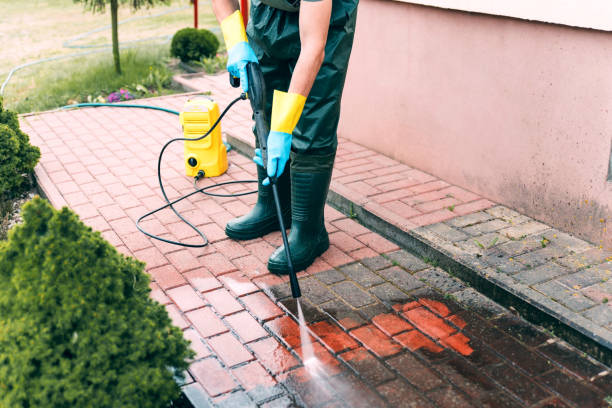 Why Choose Our Certified Pressure Washing Experts for Your Project Needs in Holmes Beach, FL?